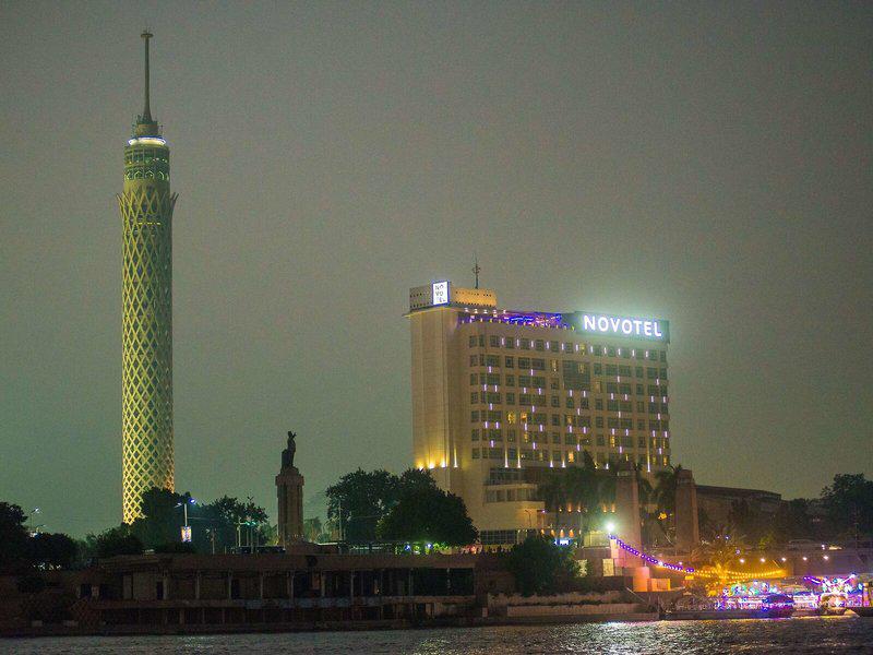 BB71C8837ADD22E2E1AD92EF19DE31F7