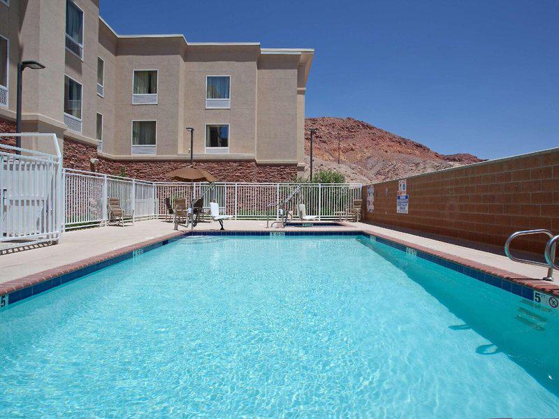 C30AE673A7DACA04FF1375D5B7E659DB