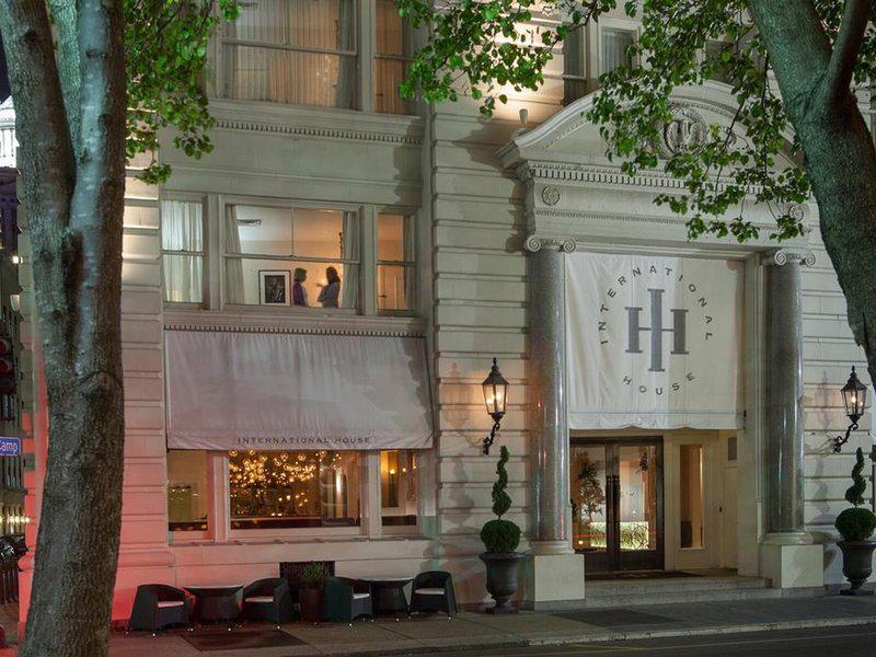 782E1C13A1C97190BFE1599A9EA3C44F