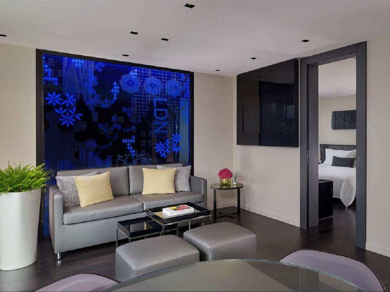 0C99E3FD89183F6FF3C081FA67D9E3F9