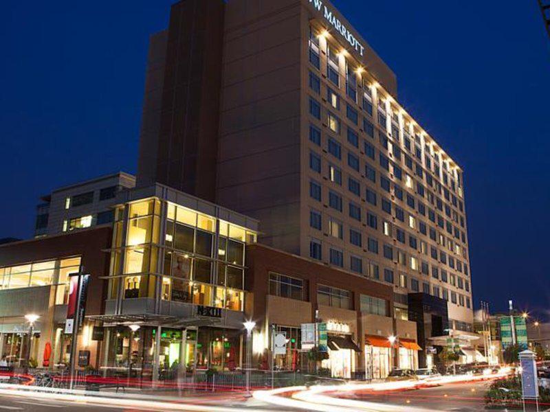 0E630989E7015D4AD1A80105A8E91007