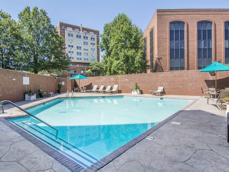 05A07A52E32371CD1996AB05BCAA8FF9