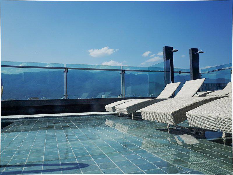 781CD0276AFD30D2A5A8C8A80436C817