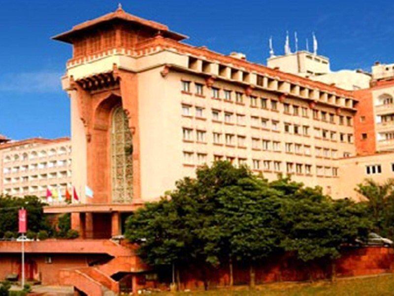 16EF59D88EA2CBE095410EA59A941B86