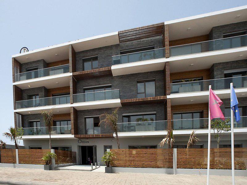 71EBCEF7987DDA40BBBE1E89DF90C6DF