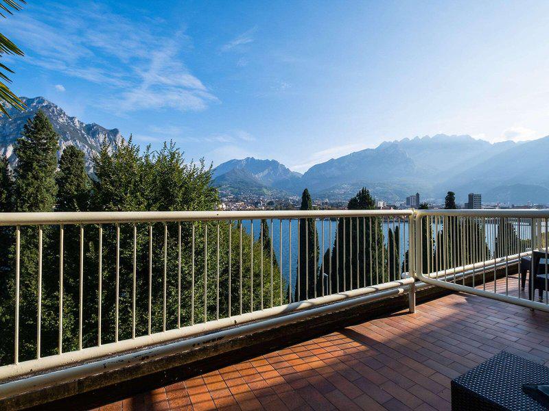 6B081758845B6C2C1B46E3A5EC30FF31