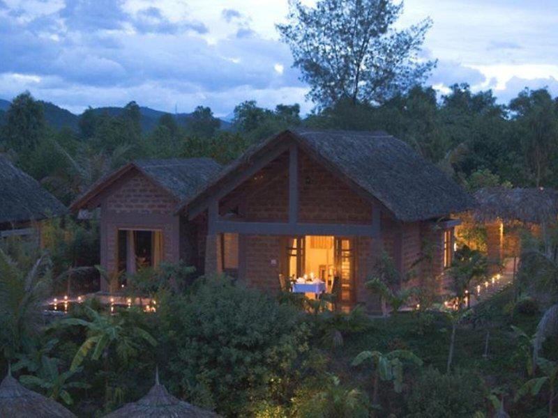 F2DB1CC5EB8BC2D6071730EC37B6B278