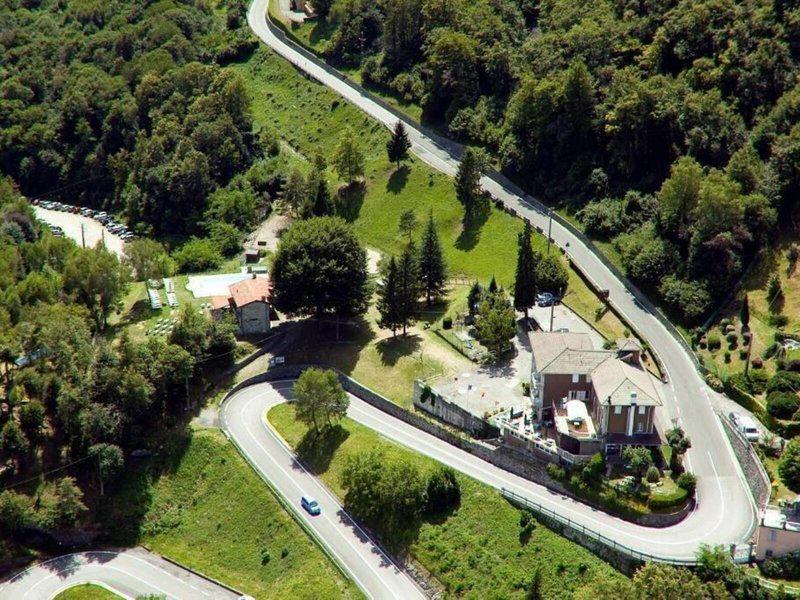 2B526B86BA0E1441ACA23F026A0FE24A