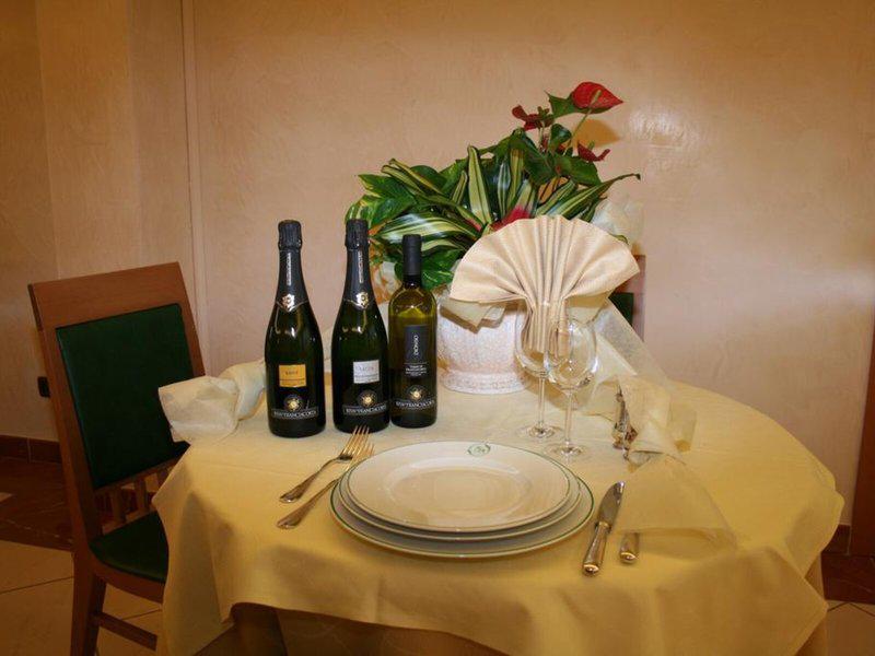 DA49A6B690B43493E3BC13B218E7E181