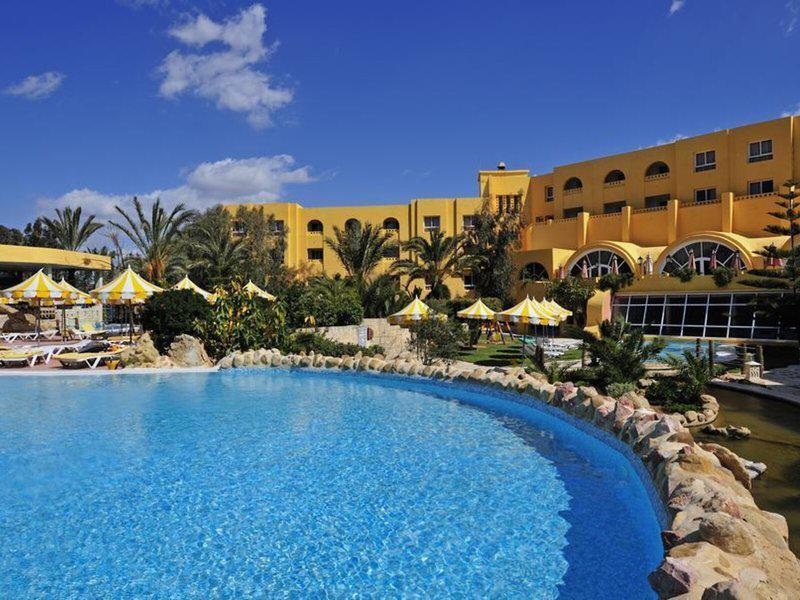 017715A57145FF3FB7BABAB4CC4EBDA8