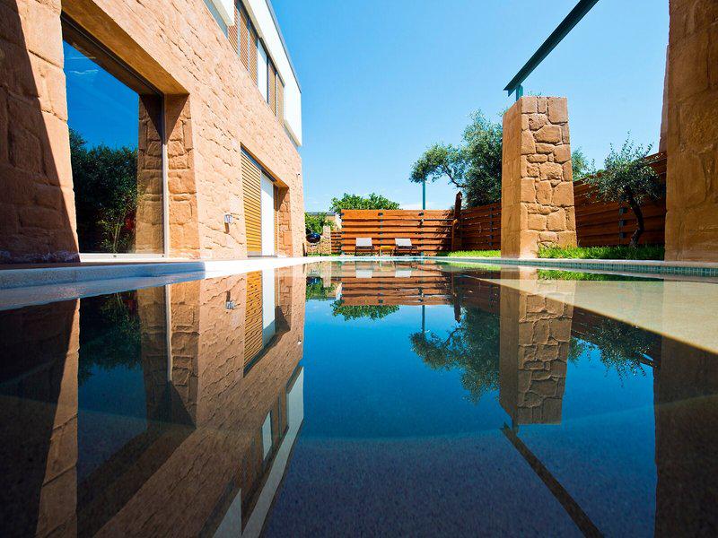 91E4FF398EDE9B483A6AA3252889CD0A