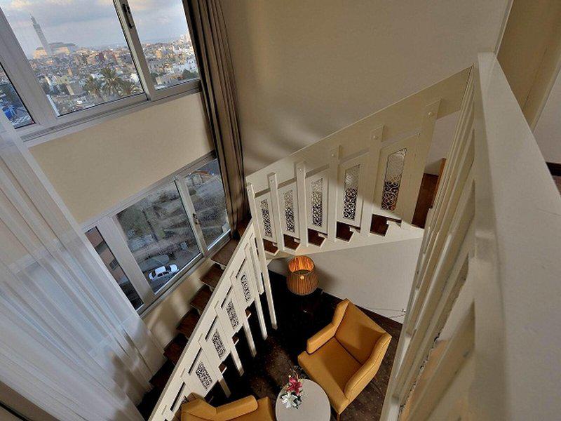 D9577399F8ED2ED5F97123136DCAE3FB