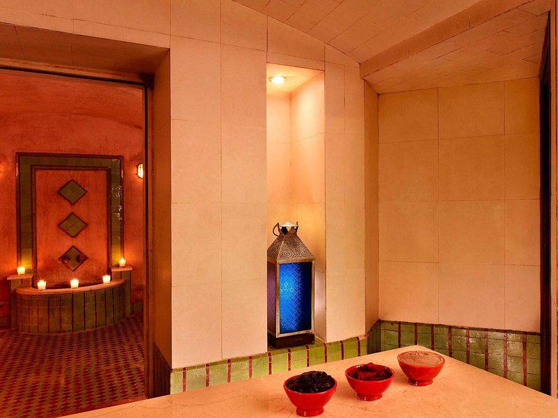 C644180AFCBDD133226BE4381CD5E48E