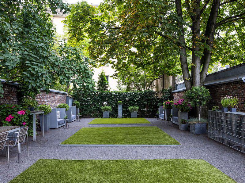 FF280AE239A1256CE264C8ABE11F1237