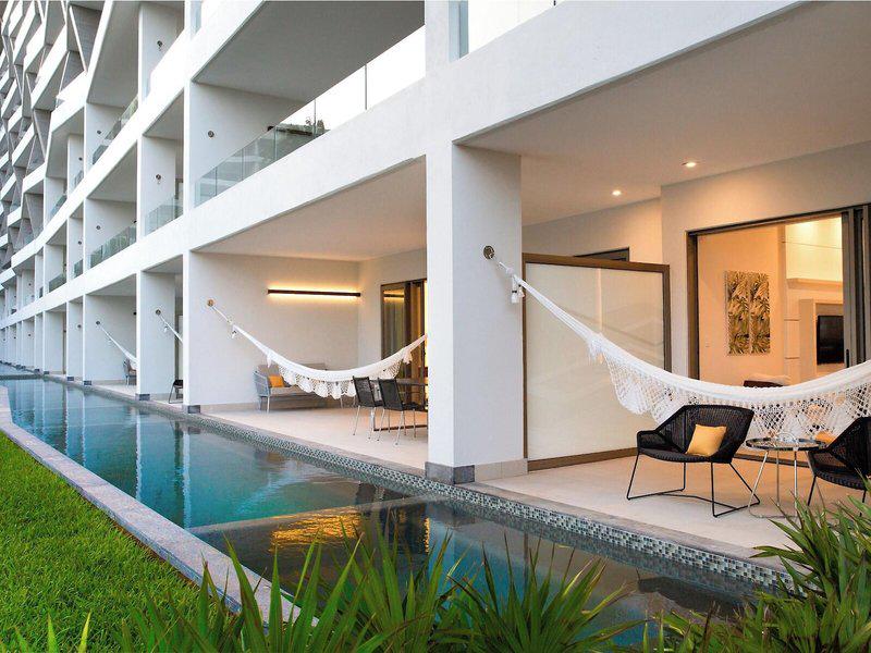 83DE10064305BD1CF6566D2B1B2A36D7