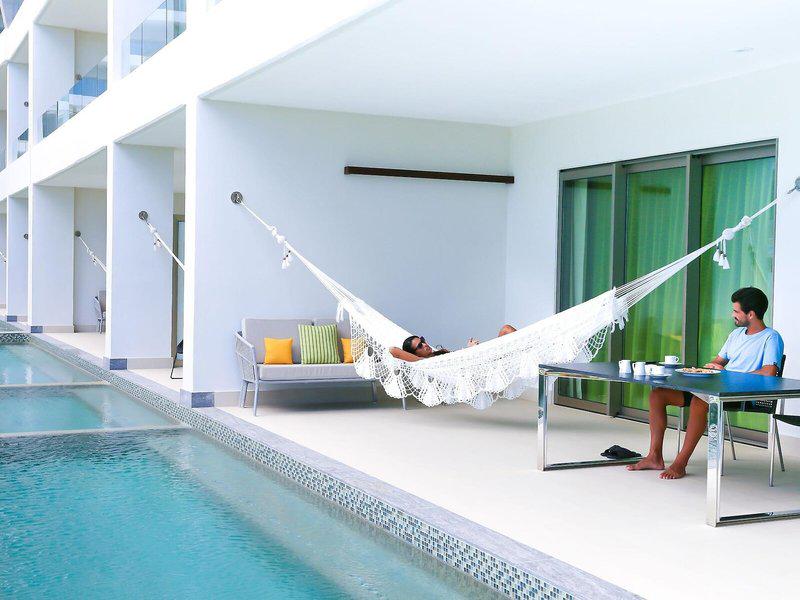 4C1D03FA729AD3E251E5BD9510F73100