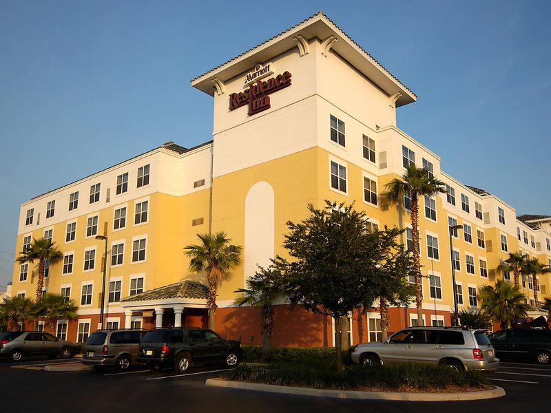 C6AFD7F0799E821D9FA3777C07E1E643