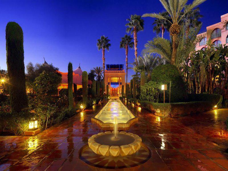 2FE94BF99A3CD59D691D21A1C2746032