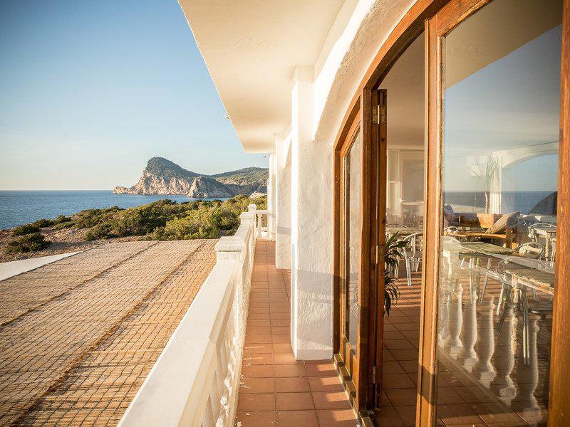 6222D6038D2192E42F3648D2D3E2CE9E