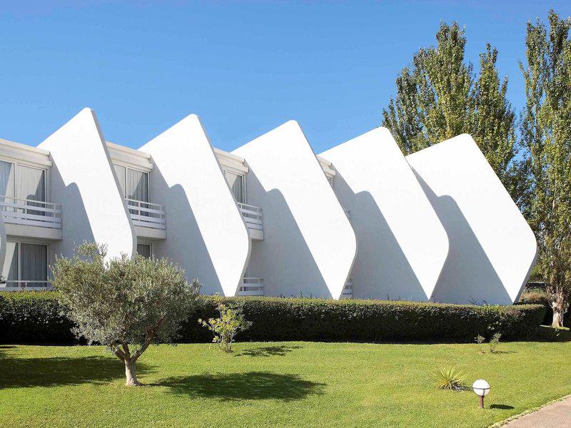 C53E53E4CD8190089FCA396FB39B4409