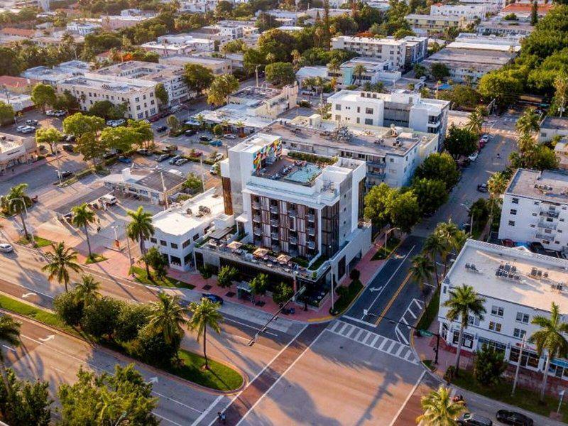 476FF63C737BAD28EE55F55B3CA0E31A