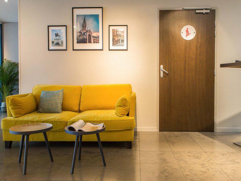 B1B9BDCCBA6EA27A5BBA2C7E9D3F4353