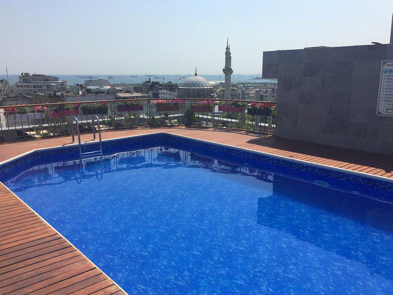 FA4F8D1DBAA301C6DD22B19D115C6162