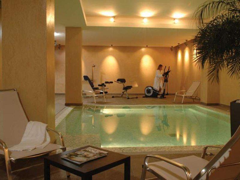 6CA6087DF5E5BD61B30DF73DDDD296B0