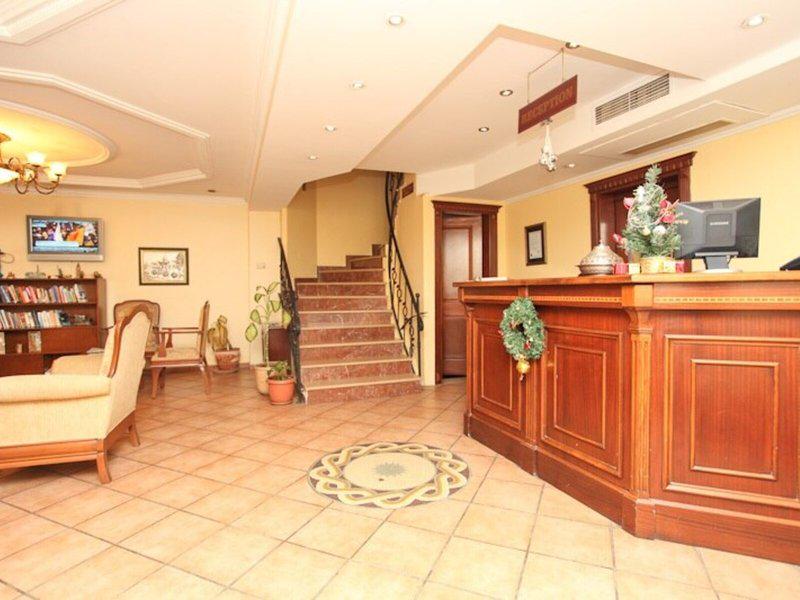 6532CE71E3D570F44876832A02B0CF90