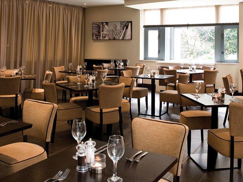 61E3502662245EBB6D4F48FB4DC11125