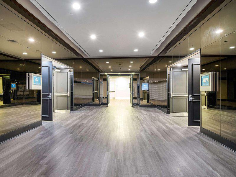 F20428A29E7035A3D52D9D54800F9BAB