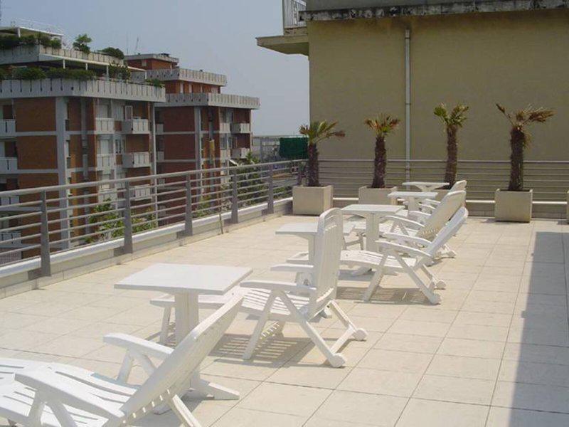 BC9A86F3C2644768602B9D9611430B61