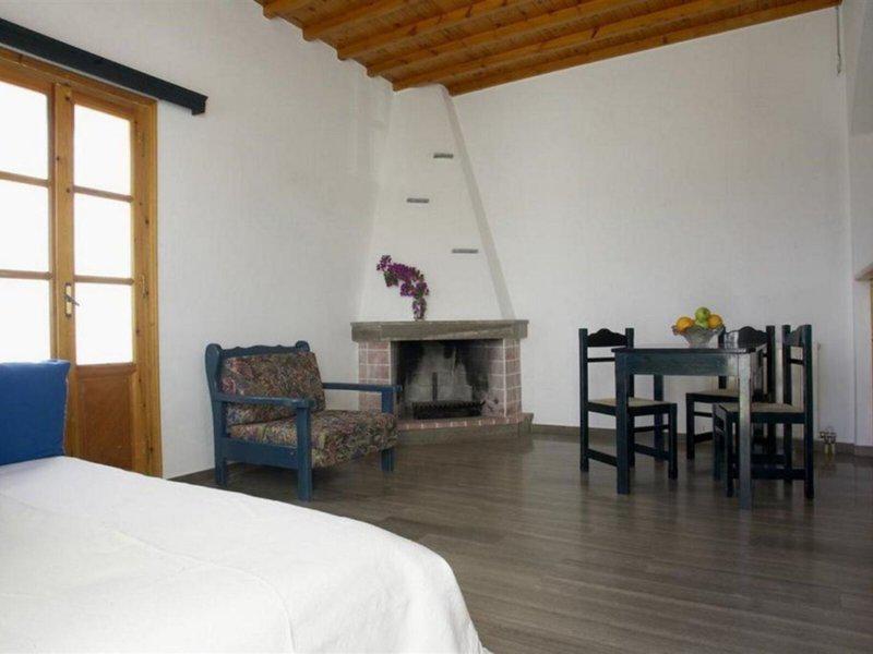 C2A990E9E83AEF1874ABC011702975F3