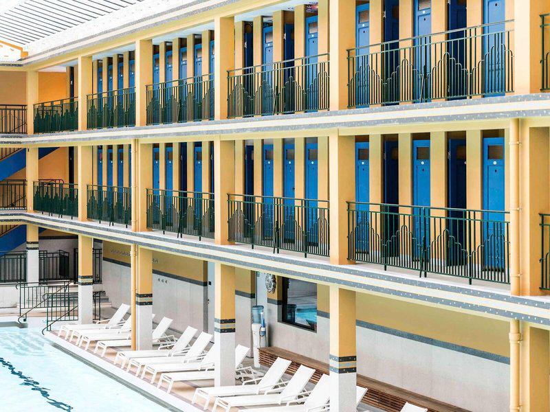 E789AD07997A704A3B0084D5C4695009