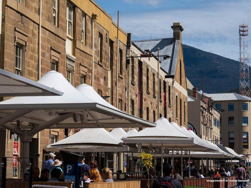 DC333F029DD00D3369E9ACEBC72CAC1B