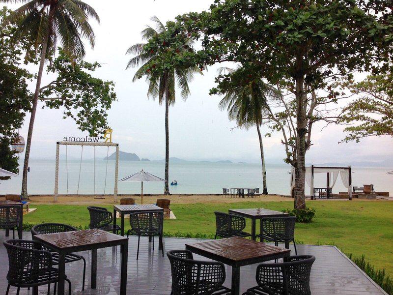 F6FCF2FFA1CA10FC9404566CE589A581