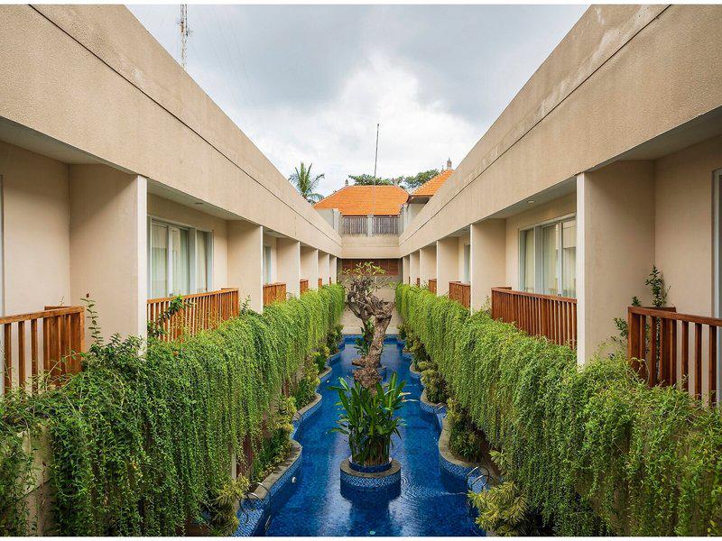 CB506B6120C714F3726D688F42AD4383