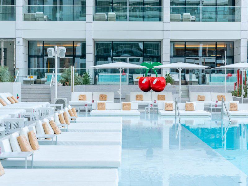 3EA02A9A6487A9D4E8F33462D2555438