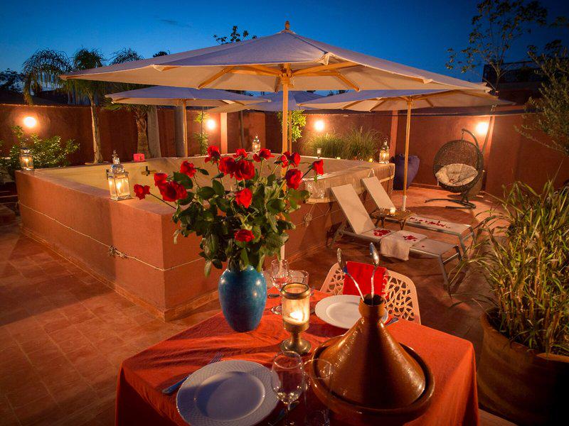 B62CB159493DA5E68633AB46D1A39AB5