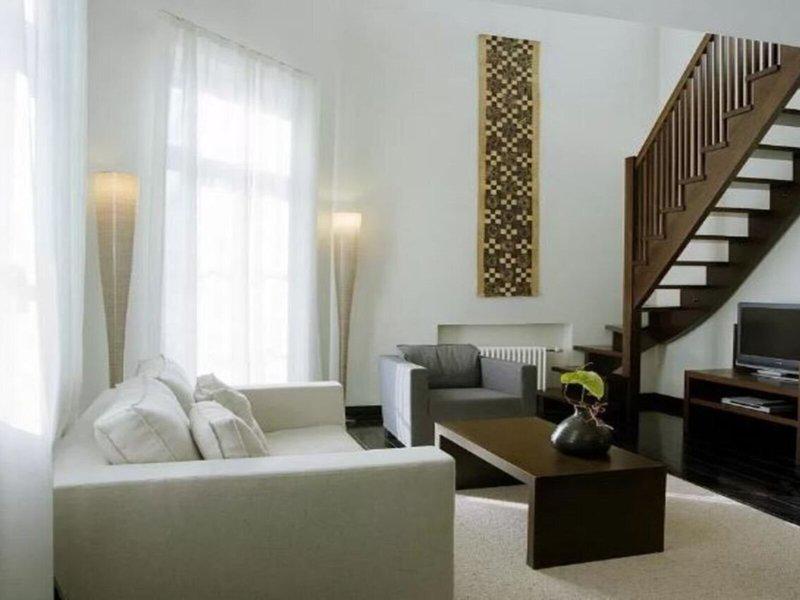 12EC93D84C6F1F8C8ED13A0CB3C53342