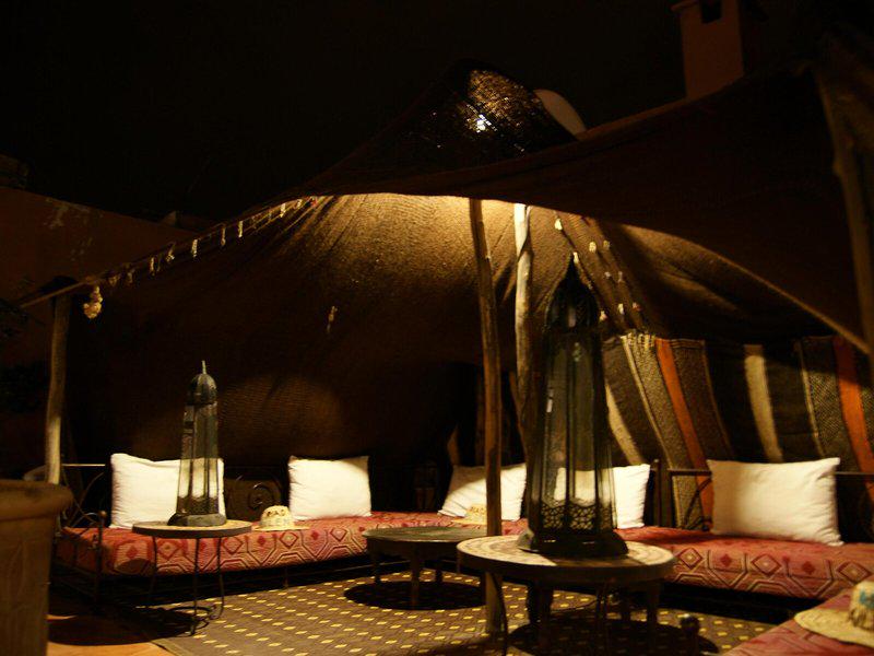 DA2332EDE84C9D2BE9EEB6199403A09B