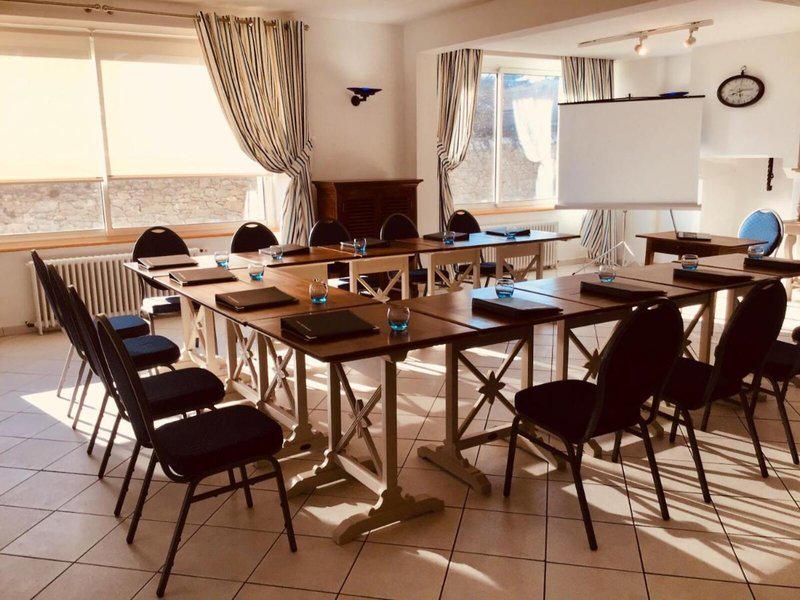 15FF36527712760EB84FDE2BBE8B82B5