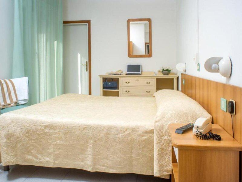 B52B66B2A041B983197E8C5B00C04BF3