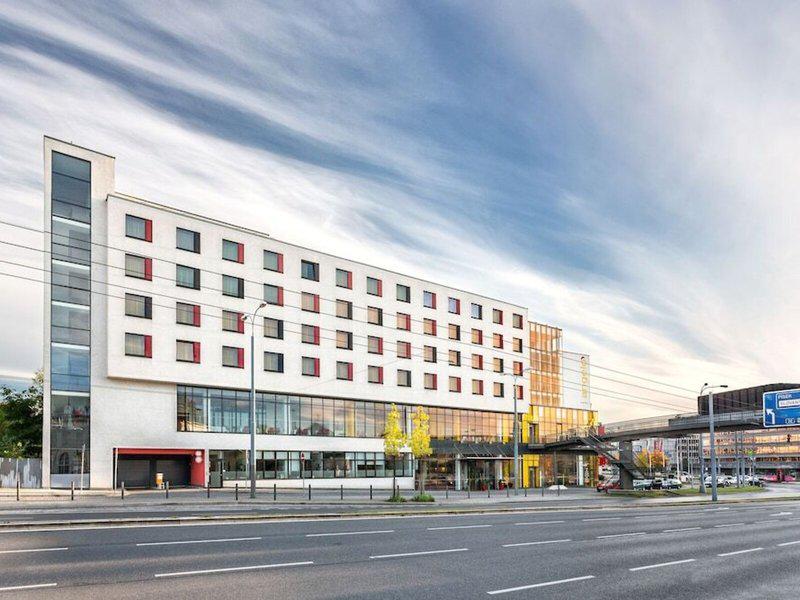 EB48982520A574C3F3F6249E9CF54048