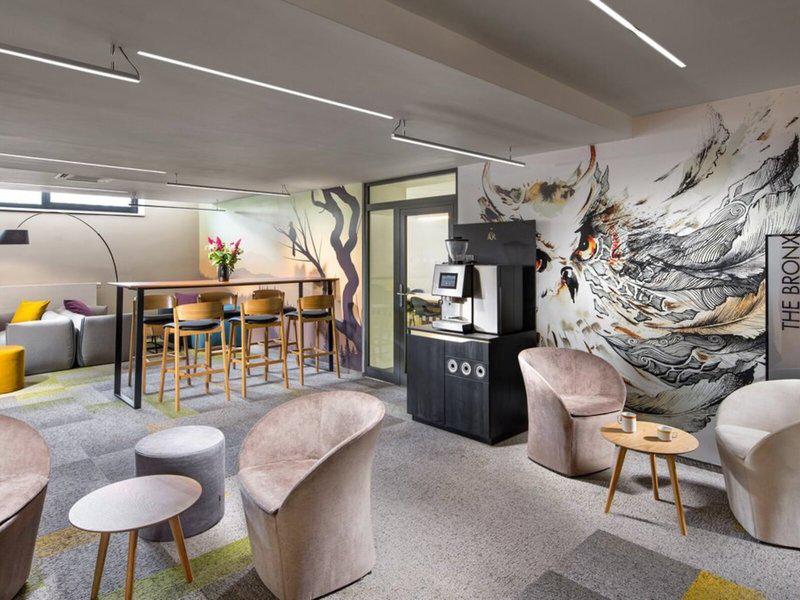 20A0666ED2E52ED1196F27452E061D2B