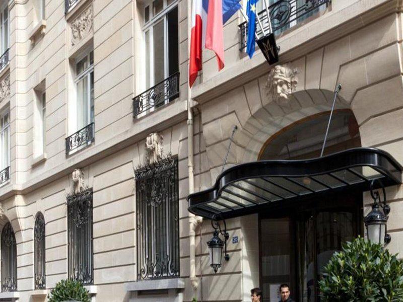 D0F0E16B398353CDF1BDB31016013E03