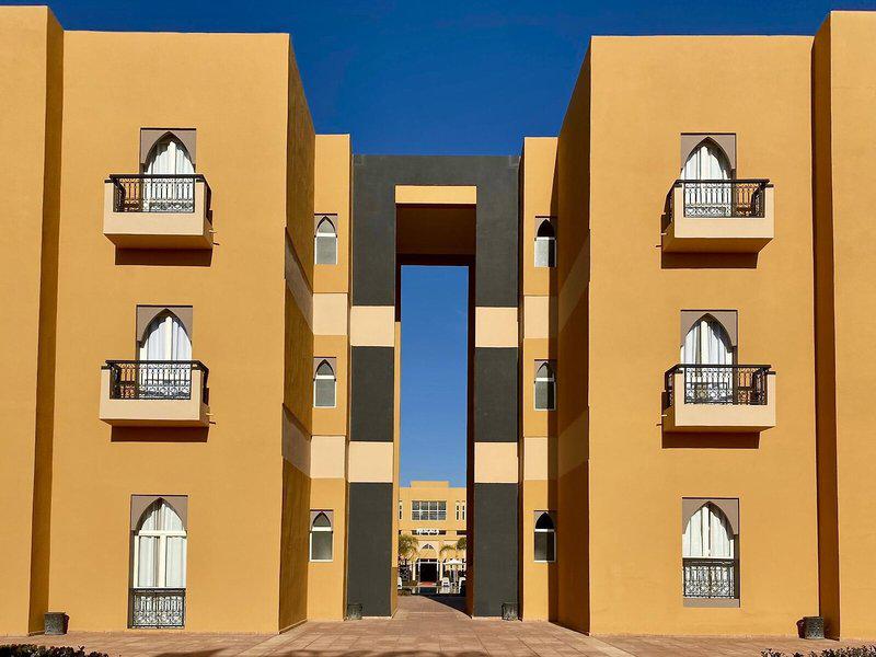 DF51F4CB0244AB1D6DA8022F40DDE03C