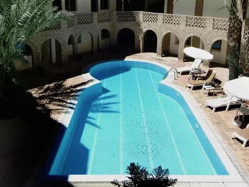 109160EEF5089D5E795571074A3DC025