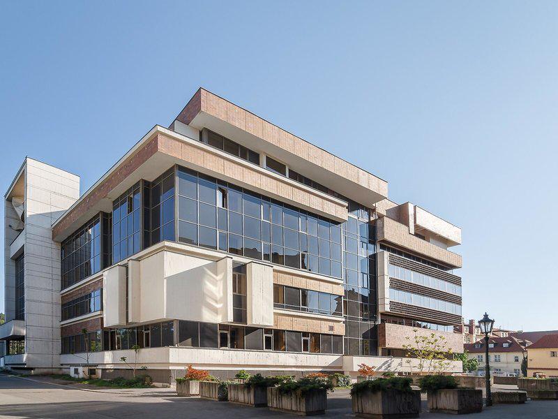 4413A85CDE36E16A4D0B1B9A997BECF8