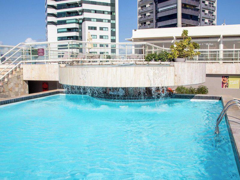 F14E00E6886B6E93458B0FDED664155C